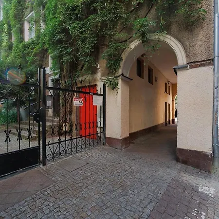 Apartment Attic Prostywynajem Stare