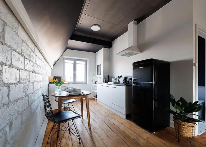 Attic Prostywynajem Stare דירה