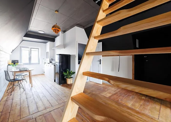 Attic Prostywynajem Stare * Gdańsk